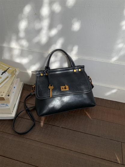 High Quality Retro Top-handle Bags For Women 2025 Winter New Designer Handbags Luxury Flap Shape PU Suede Shoulder Crossbody Bag