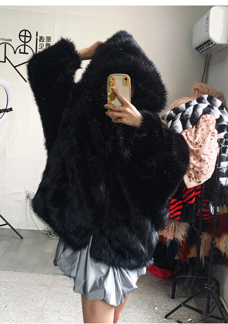 Nerazzurri Autumn Winter Oversized White Black Warm Shaggy Hairy Faux Fur Coat Women with Hood Loose Casual Fluffy Jacket 2023