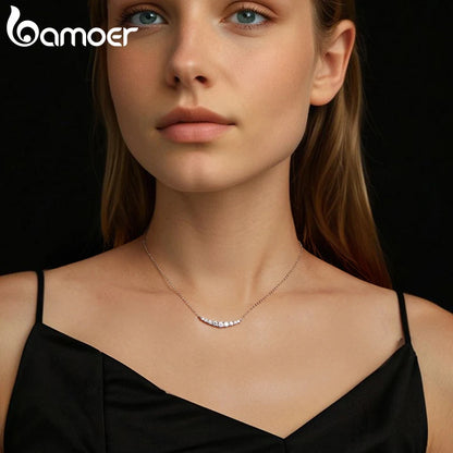 BAMOER Moissanite Smile Necklace, Round Brilliant Cutting Lab Grown Diamond Gold Plated 43cm 925 Sterling Silver Necklaces