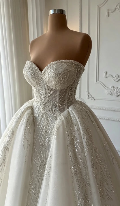 Luxurious Sparkling Sweetheart Feather Beaded Prom Dresses Satin Tulle A-line Wedding Dress Church Train Bride Dress Customized
