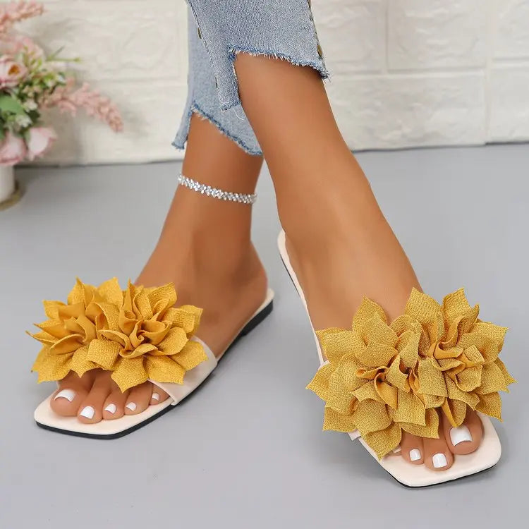 Women Flat Slippers 2026 Summer New Solid Color Sandals Flowers Open Toes Slippers Casual Fashionable Beach Shoes Slides Women