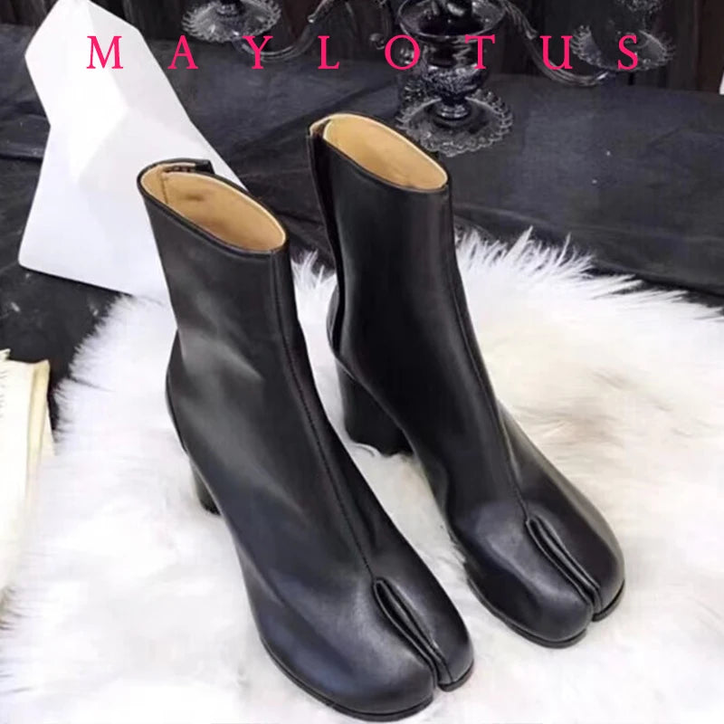 2025 Design Leather Tabi Boots Fashion Round Toe Chunky Mid Calf Boots  Autumn Winter Split Toe Shoes