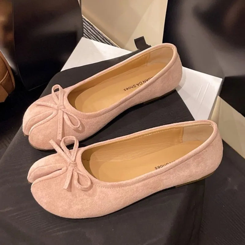 Luxury Brand Spring Retro Women's Bow Split Hoof Toe Single Shoes Comfortable Rubber Bottom Ladies Tabi Ninja Ballet Flat Shoes