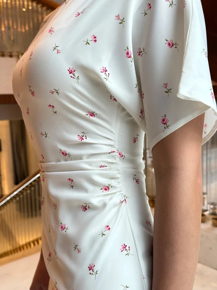 Tossy Floral Print Midi Dress Ruched Dress Round Neck Short Sleeve Fitted Waist Small Flower Print Bodycon Party Clubwear Dress