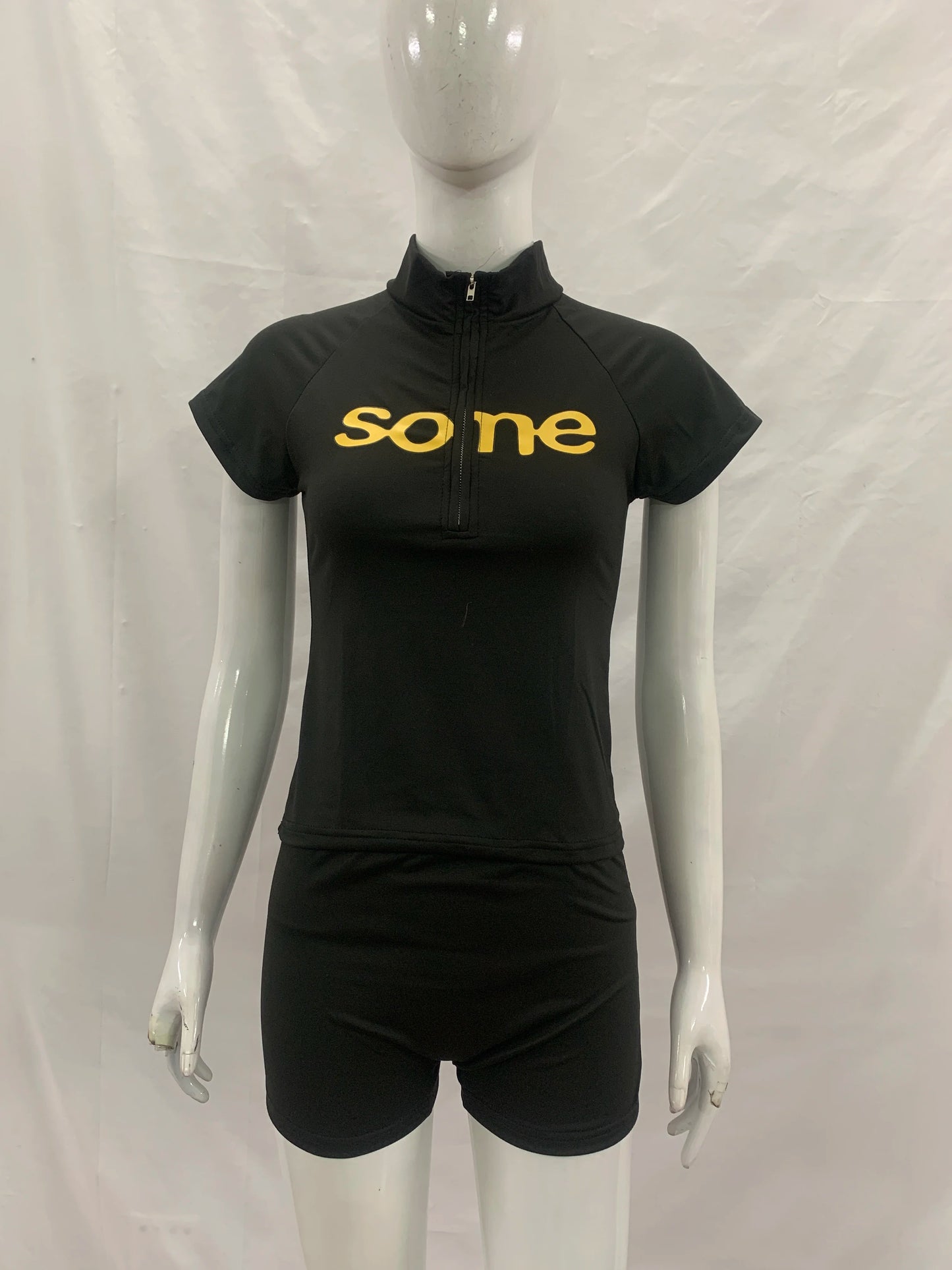 Y2K trendy short sleeved half zip top with letter print, slim fit and atmosphere, millennial style spicy girl top