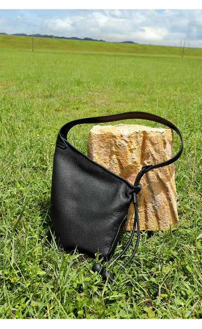 Women's Genuine Grade Cow Leather Handbags Luxury Designer Ladeis Shoulder Crossbody Bucket Bags for Woman Cowhide Underarm Bag