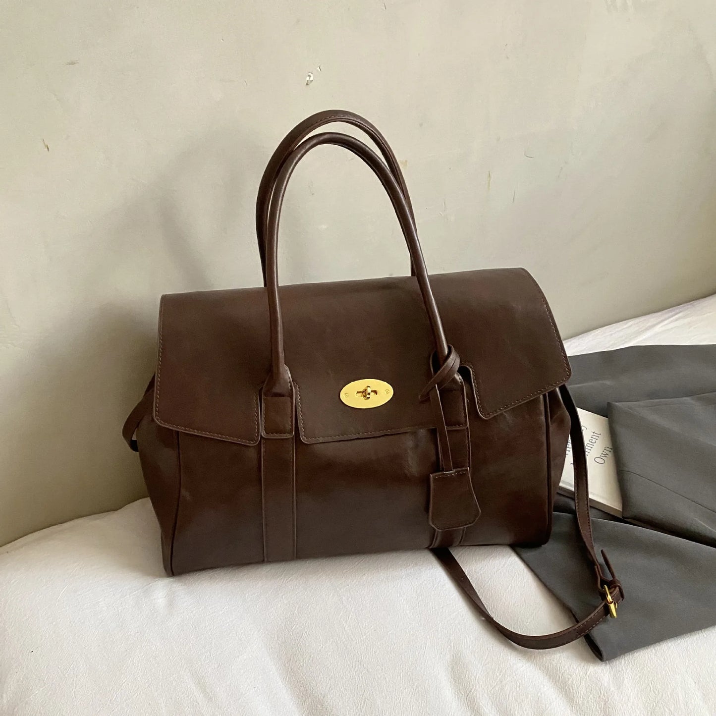Fashion Women's High-quality Pu Leather Handbag 2026 New Business Large Capacity Commuter Shoulder Crossbody Bags for Women
