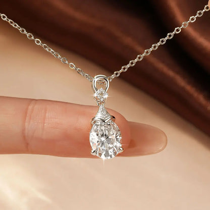 Celestinova 3ct 8x10mm D VVS1 Certified Oval Cut Moissanite Mermaid Tears Pendant Necklace for Women Bridal Wedding Jewelry Gift