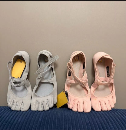 Latest Five-finger Shoes Women's Indoor Yoga Pilates Barefoot Comprehensive Training Non-slip Fitness Shoes in Box Fast Shipping