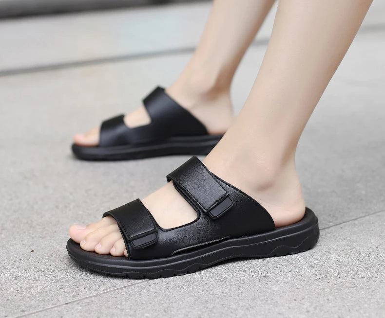 Men Slippers Shoes Solid Color Slip On Casual Beach Slides Mens Thick Sole Anti Slip Shoes for Men 2024 Summer Fashion Sandals