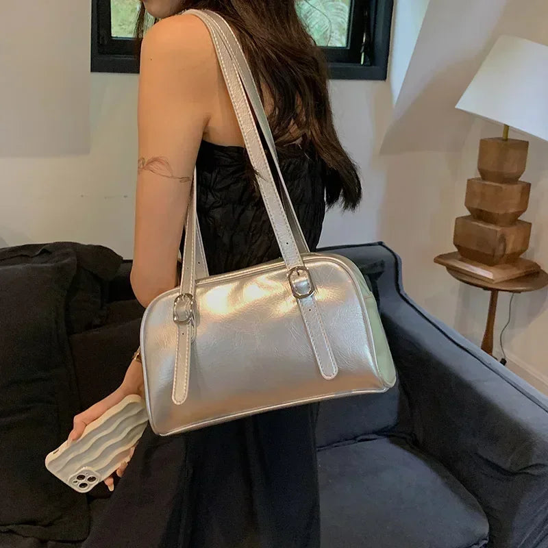 2026 Luxury Designer Handbags Pure Color Causal Bag Big Capacity Pillow Underarm Bag Green Commuter Shoulder Bags for Women