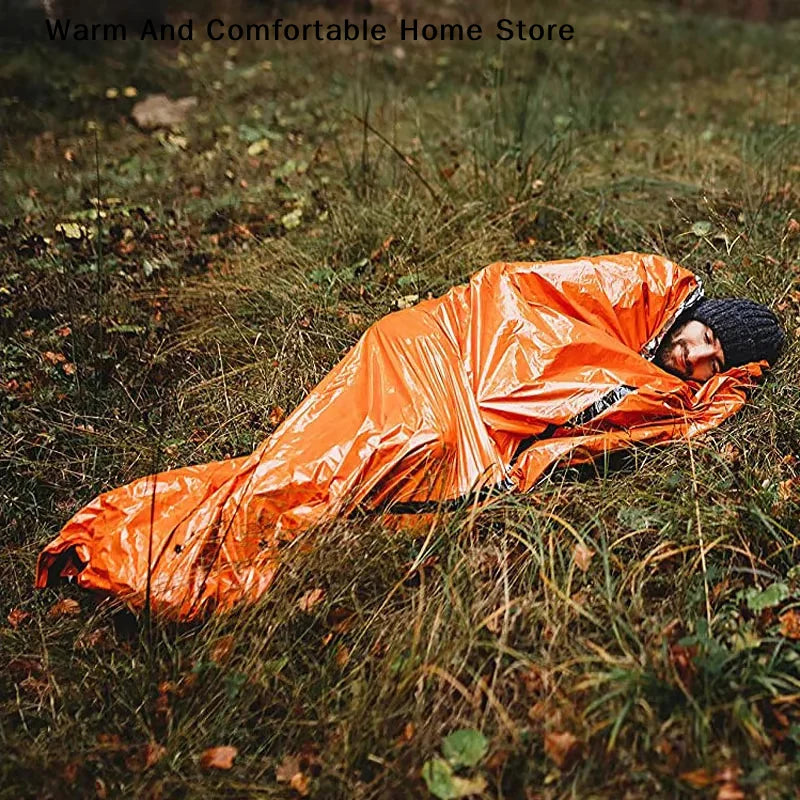 Emergency Sleeping Bag Ultra Waterproof Mylar Thermal Blankets Lightweight Survival Sleeping Bag Keep Warm for Camping Hiking