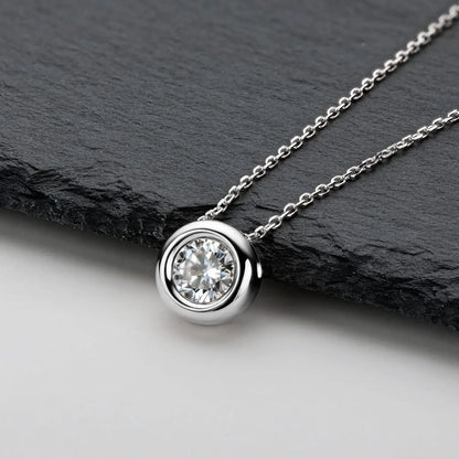 BAMOER 1CT Bezel Moissanite Pendant Necklace D color VVS1 Lab Diamond for Women 925 Sterling Silver Wedding Minimalist Jewelry