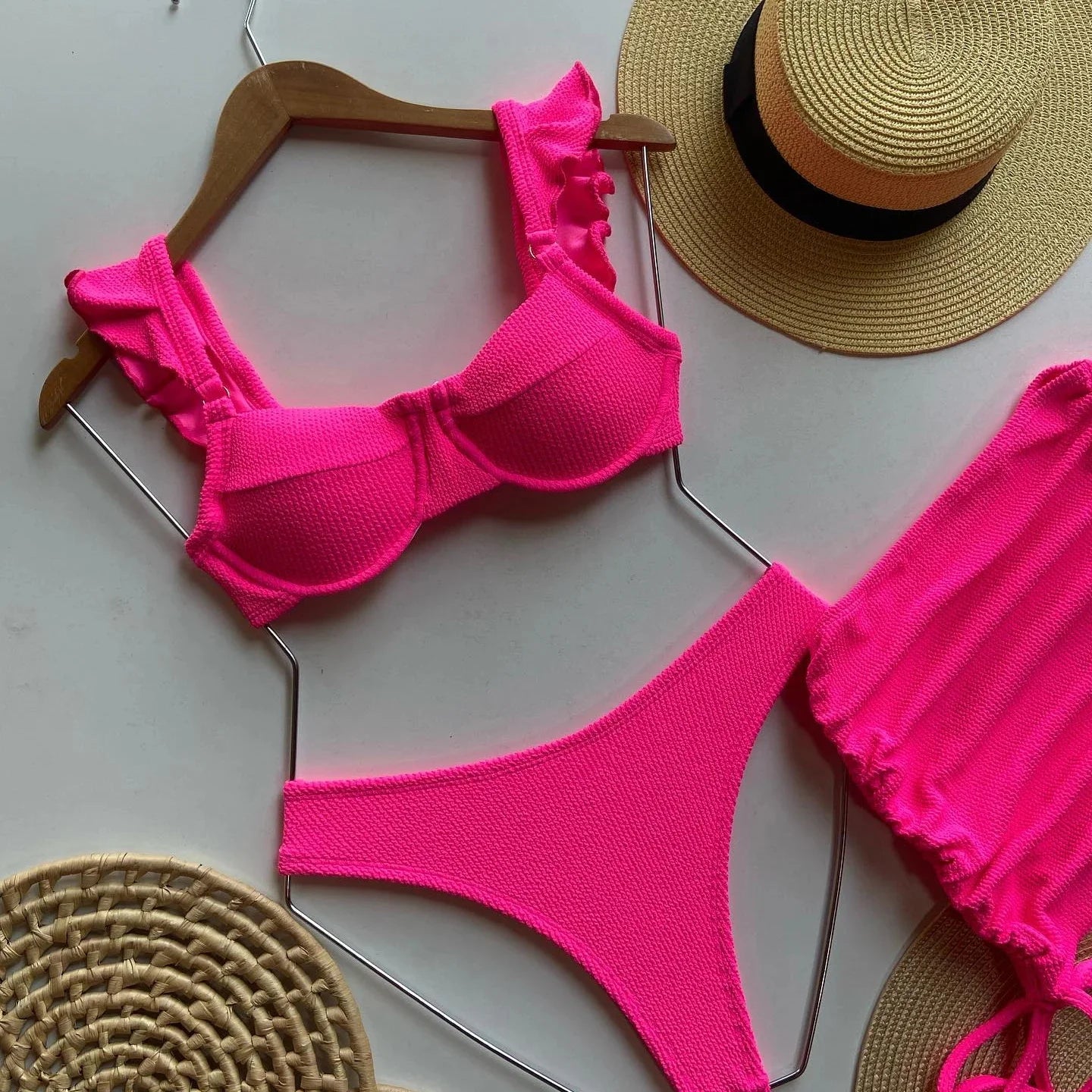 Solid Wavy Fabric Low Waist Bikini Set Cover Up Swimsuit For Women Push Up Ruffle Three Pieces Swimwear 2026 Beach Bathing Suits
