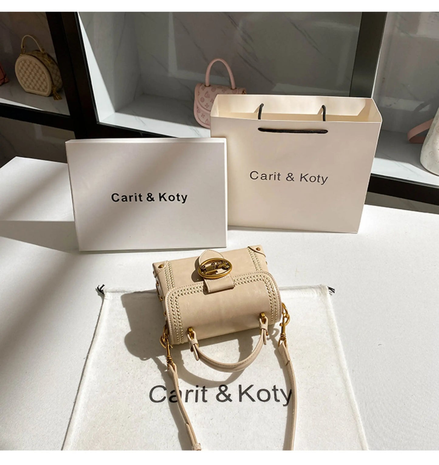 2025 Winter New in Handbags and Luxury Designer Bags for Party Popular and Delicate Square Make Up Handbag with Premium Leather