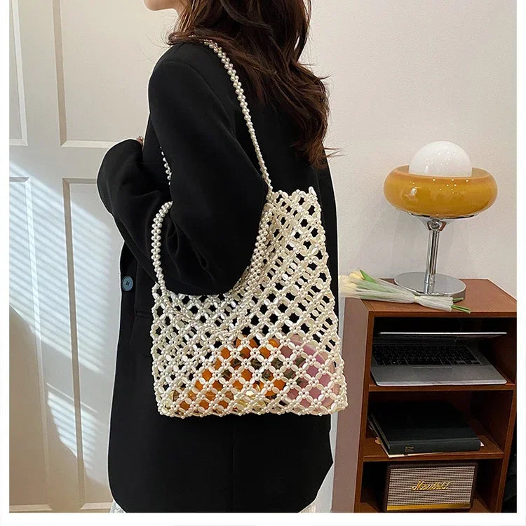 2026 Fashion Exquisite Bead Sense of Luxury Hollow Out Women‘s Handbags Hot Sale New No Zipper Acrylic Square Shoulder Bags