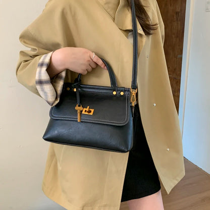 High Quality Retro Top-handle Bags For Women 2025 Winter New Designer Handbags Luxury Flap Shape PU Suede Shoulder Crossbody Bag