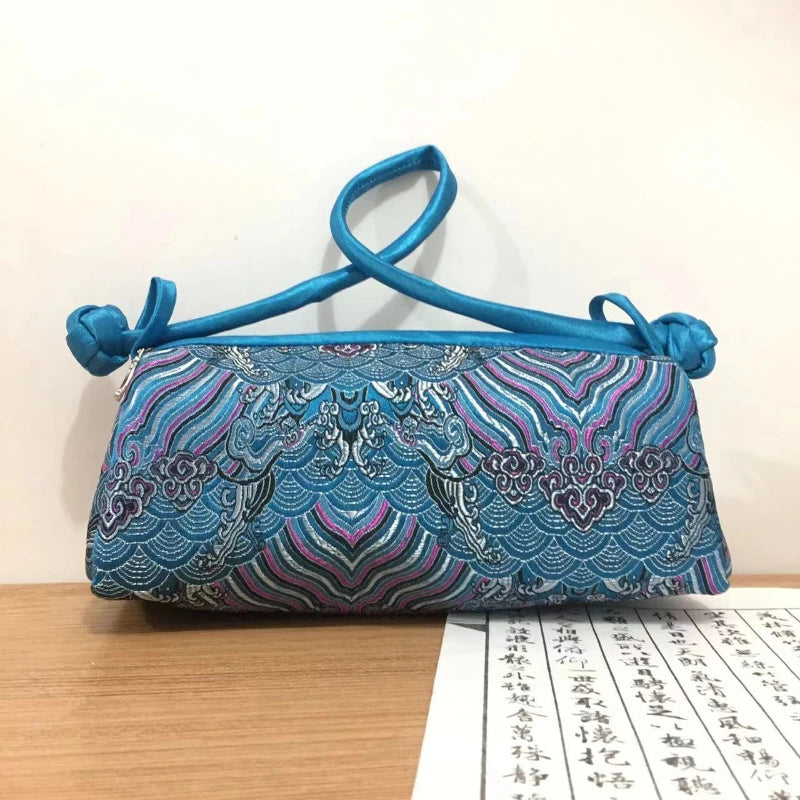 Fashion Luxury Chinese Style Silk Bag Women Handbag Japanese Hand Embroidery Totes Cheongsam Female Cosplay Bags Clutch Purses