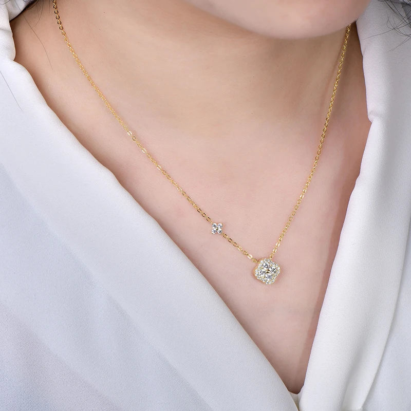 Rrjzz GRA Certified D-Color VVS1 Moissanite Pendant Necklace Lab Created Imitation Diamond for Women Charm Necklace Jewelry Gift