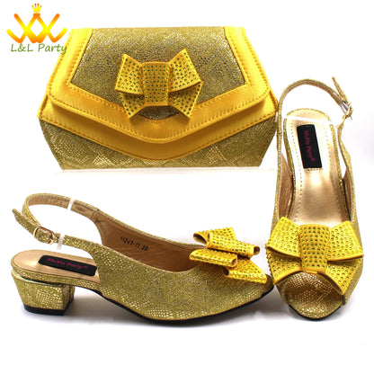 Pink New Arrivals Nigerian Women Shoes and Bag Set Italian Design Low Heels with Crystal Peep Toe Sandals for Party