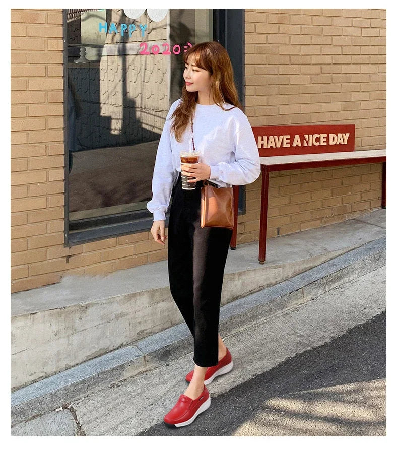 Women Flats Platform Loafers Ladies Elegant Genuine Leather Moccasins Shoes Woman Spring Round Toe Slip On Casual Women's Shoes