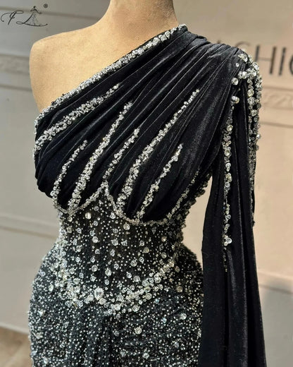 One-Shoulder Crystal Evening Dress Black Velvet Train Tulle Gown Mermaid Dress Cocktail Dress Women'S Party Dress Customizable