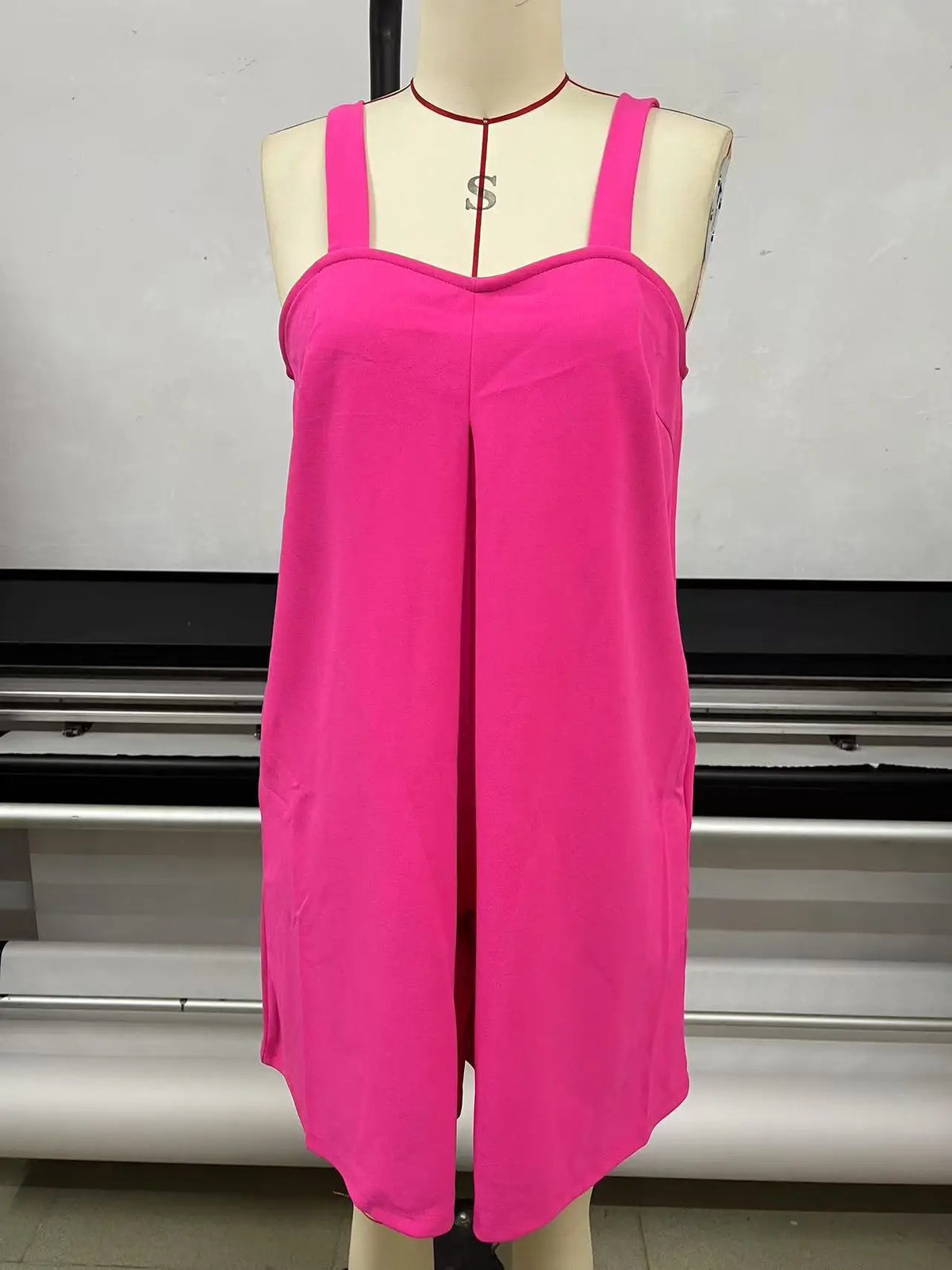 Women Sleeveless Strap Short Romper Heart Neck Pleated Wide Leg Jumpsuit With Pockets Loose Summer Casual Beach Vacation Outfit