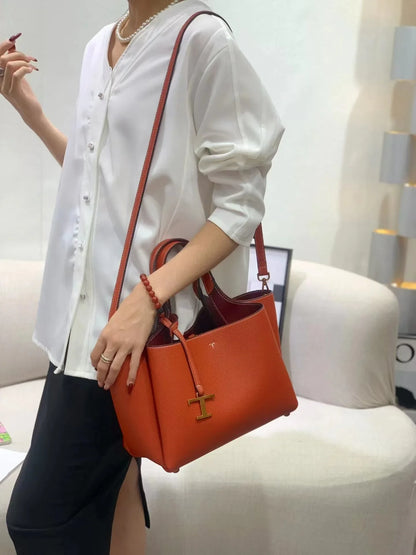 Elegant Shoulder Bag Handbags For Ladies Made Of Premium Leather - Famous Designer Luxury Brand Collection