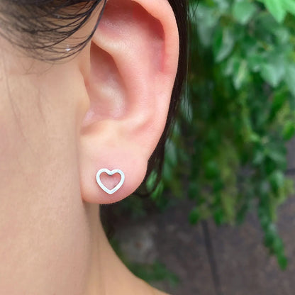 Minimalist Stainless Steel Earings Mini Heart Star Geometric Stud Earrings For Women Cute Cat Dog Flower Leaf Earrings Jewelry