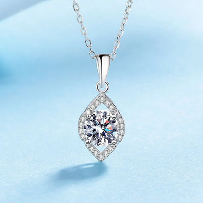 Vintage Water Drop Hollow Pendant for Women,PT950 Platinum Base and 1 Carat Moissanite,combine water drop shape and hollow craft