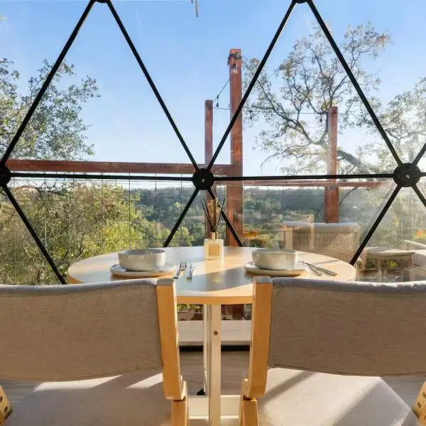 PVC Geodesic Dome Tent, Waterproof Windproof Snow Resistant Luxury Glamping Tent for Resort Hotel Outdoor Party Event Shelter