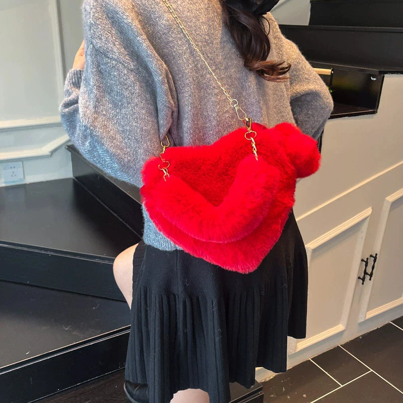 Large Capacity Fur Handbag Heart Shape Ladies Shoulder Bag Fashionable Cute Soft Zipper Closure Interior Phone Pocket