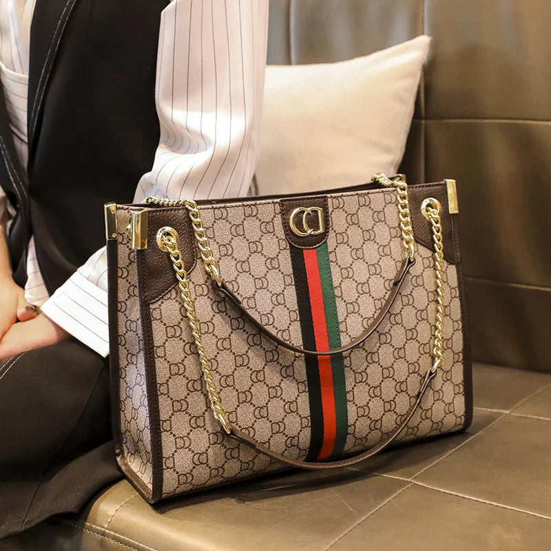 2026 New Luxury Women Handbag High Texture Large Size Shoulder Bag Fashion Commuter Daily Casual Tote Purse