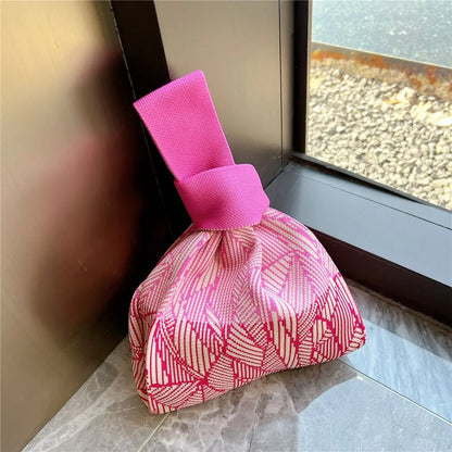Handmade Knit Handbag Niche Design Knot Wrist Bag Reusable Mini Tote Bag Women Girls  Shoulder Bag New Fashion Shopping Bags