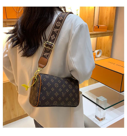 New designer luxury women's handbag multifunctional sloping shoulder handbag portable travel daily handbag