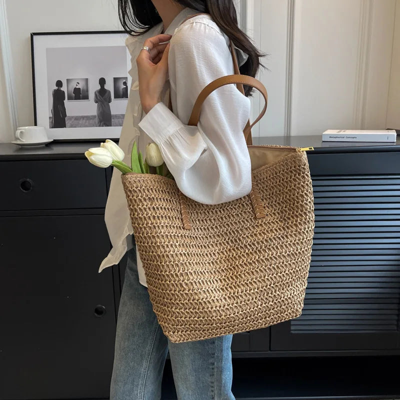 Hand-woven Women's Shoulder Handbag Bohemian 2025 Summer Fashion Straw Beach Tote Bag Travel Shopper Weaving Shopping Bags