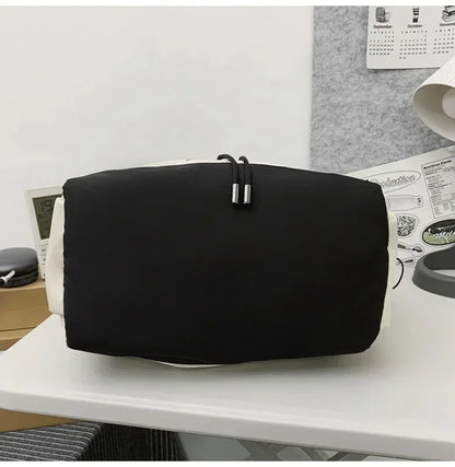 Women New Crossbody Bag Wholesale Large Capacity Couple Shoulder Bag New Casual Nylon Tote Bag Luxury Drawstring Handbag 2025