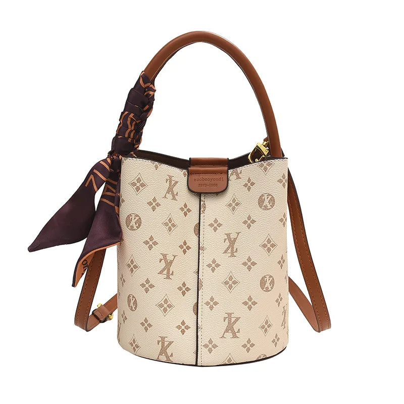 2025 Luxury Designer Women'S Shoulder Bag High-End Fashional Water Bucket Bag Crossbody Bags Unique Women Clutch Travel Tote Bag