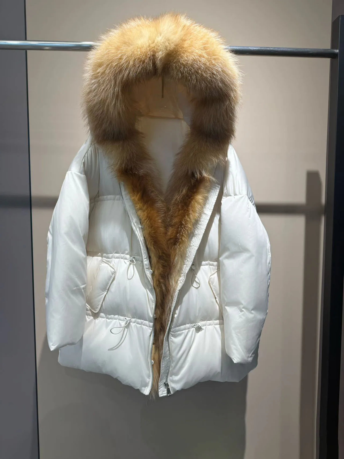 Winter New Arrival Women's Long down Jacket withLargeFox Fur Collar Fashionable Waist-Cinching Drawstring Loose Goose down Coat
