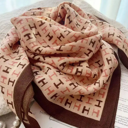 2026 new magnetic buckle silk scarf for women's small square scarf for autumn and winter warmth and cold resistance, fashionabl