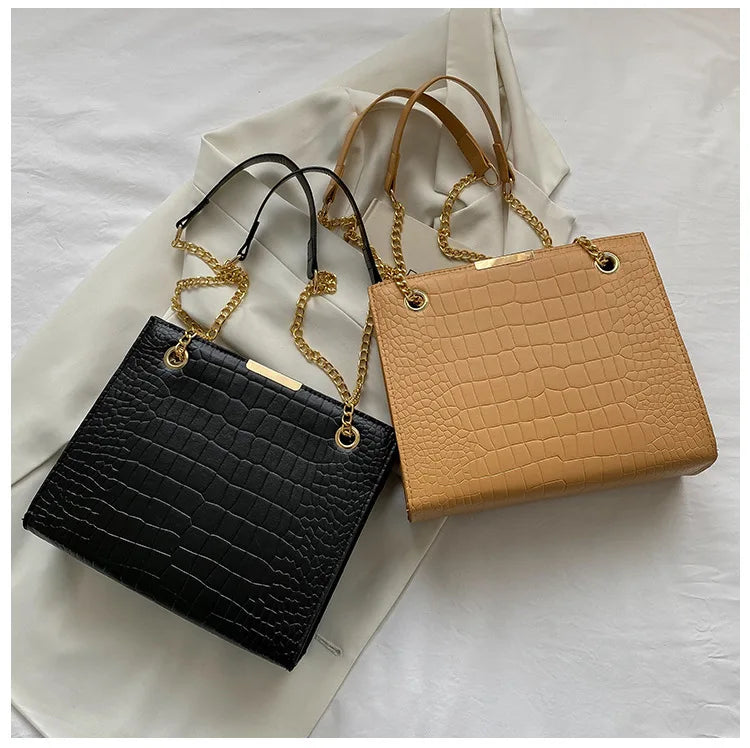 2026 Fashion Luxury Female Crossbody Bags for Women Designer Shoulder Bag Chain Solid Color Messenger Bag Handbags