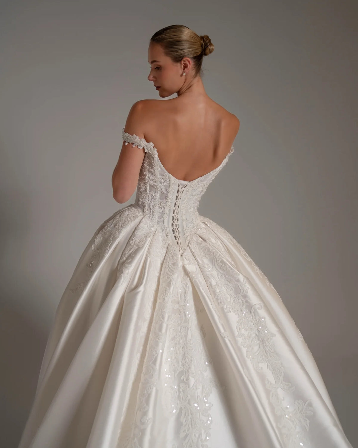 Sharon Said 2026 Luxury Off The Shoulder Appliques Wedding Dresses Women Bride Dresses vestidos de novia SW163 Customized