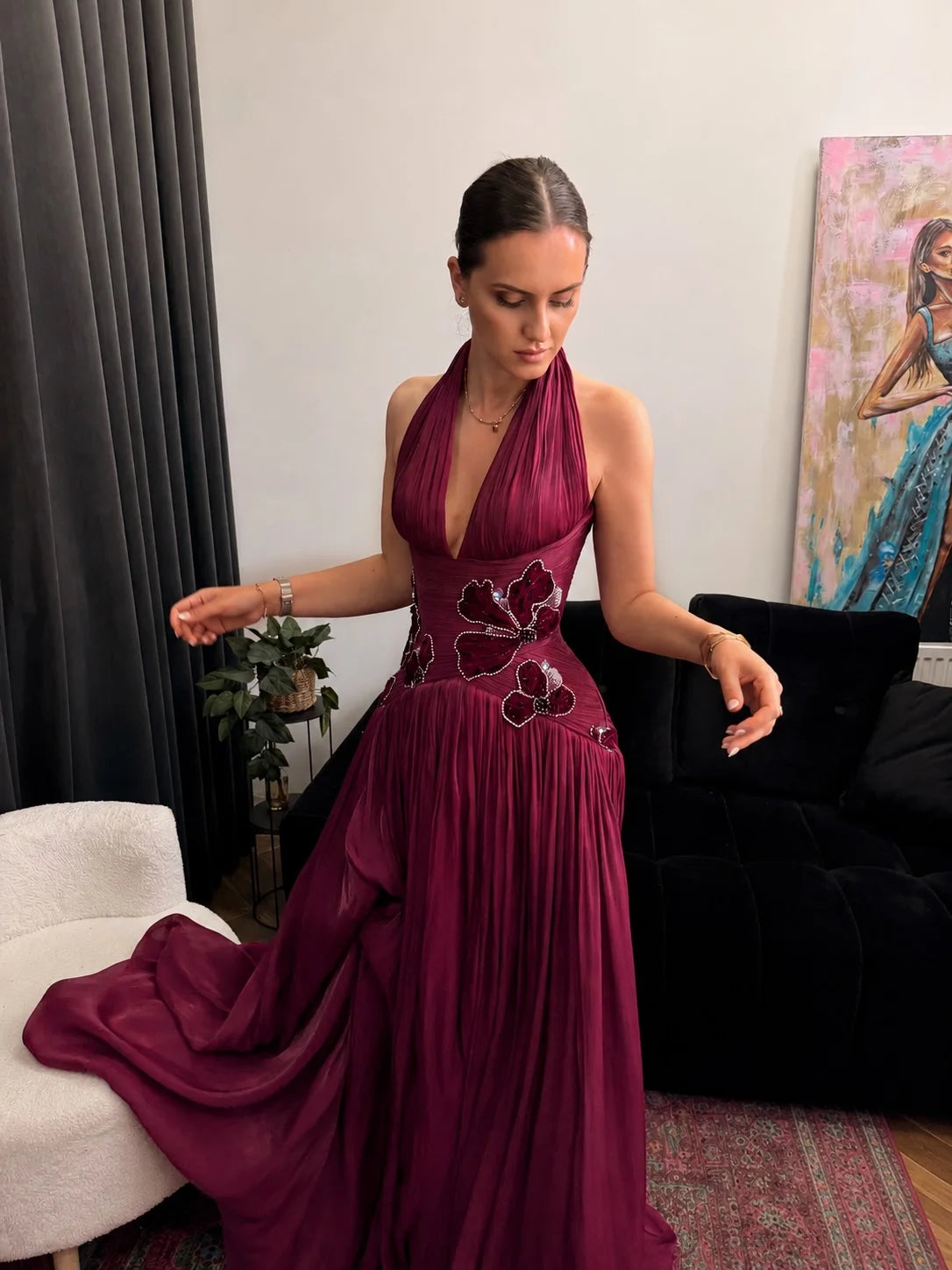 Aunber  Graceful A-Line Prom Dresses Halter Handmade Appliques Rhinestones Formal Bridal Party Occasion Gowns Customized