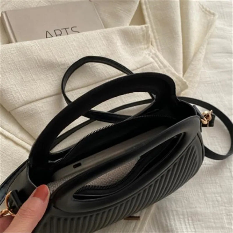 Chic Stripe Design Crossbody Bags for Women Elegant Synthetic Leather Handbag, Purse, Luxury Look Shoulder Bag for Everyday Use