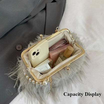 Beading Chain Women's Evening Plush Handbags Faux Fur Tassel Ladies Shoulder Bag Elegant Female Crossbody Bags Party Furry Purse