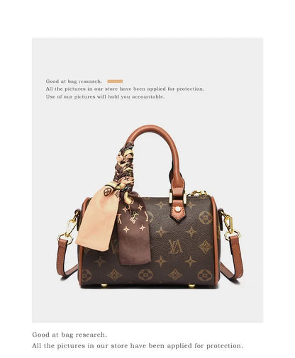 Luxury OULAIMEIZI 2026 New Fashion Retro Classic Letter Printed Designer Boston Bag Temperament Trendy Shoulder Bags for Women
