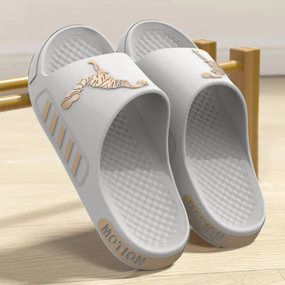 Men's Summer Thong Slippers Thick Bottom Anti-Slip Deodorant EVA Wear-Resistant Breathable Slip-On Sandals