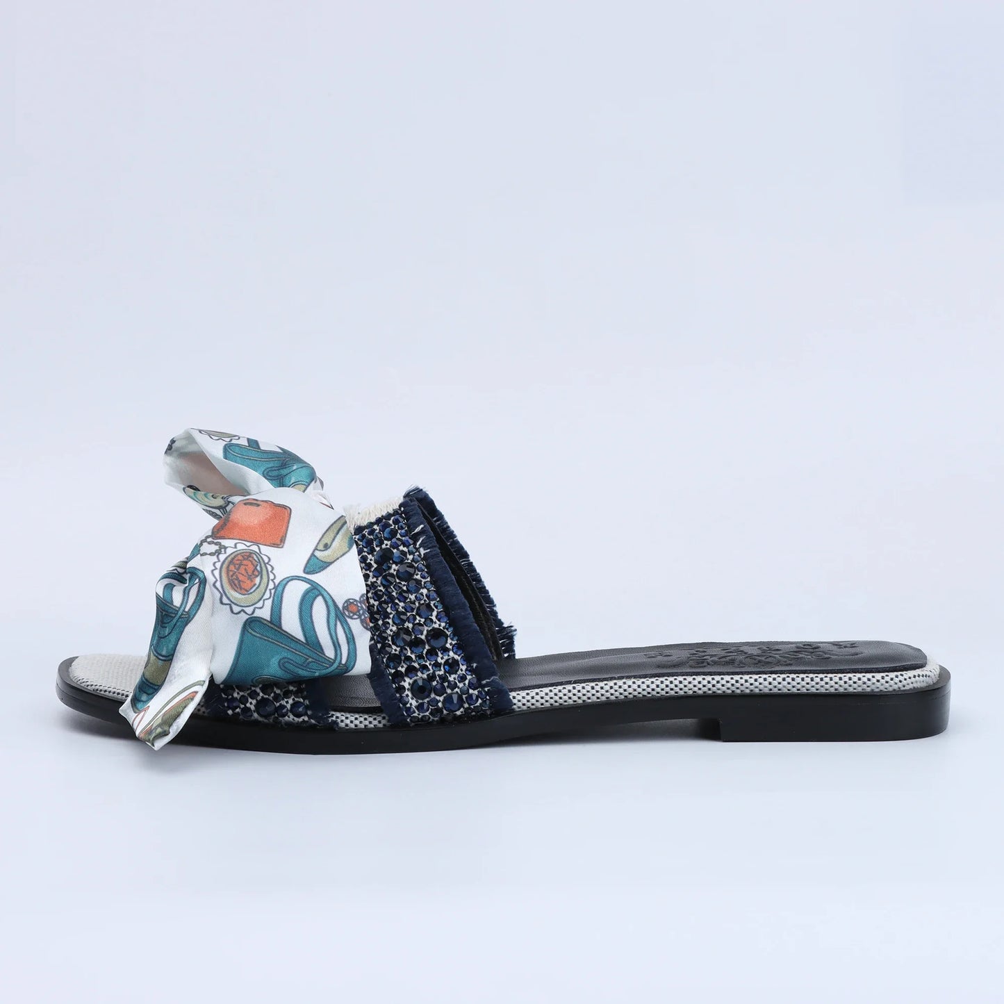 Flat Luxury Rhinestone Sandals Women's Summer Brand Sandals Cute Slide Sandals 204