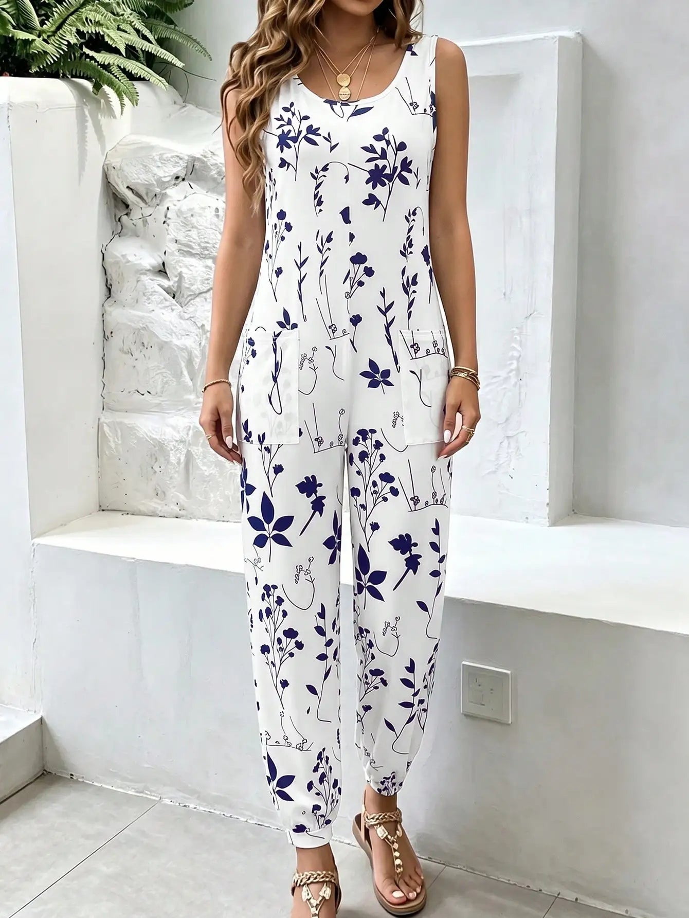 Women's Navy Floral Plant Print Sleeveless Jumpsuit, Round Neck Casual Jogger Romper with Pockets, Summer Outfit