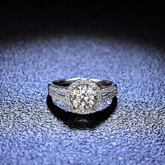 White Gold Platinum PT950 Ring for Women with 1 Carat Moissanite - Diamond Set, Fashionable Choice